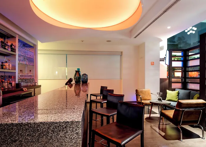 Hoteles con Jacuzzi Novit
